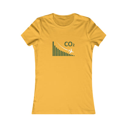 Gold tee with image of a chart with a plane flying downwards and the text CO2 above to denote decreasing CO2 emissions. 